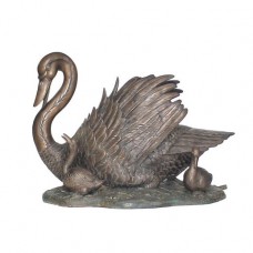 A6532  Bronze Fountain Of A Swimming Mother Swan And Her Babies