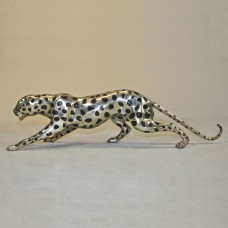 HM2238 Bronze Spotted Cheetah in Stalking Position